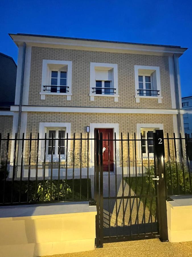 Superbe Villa Au Pied De Disneyland Et Val D'Europe Серри Экстерьер фото